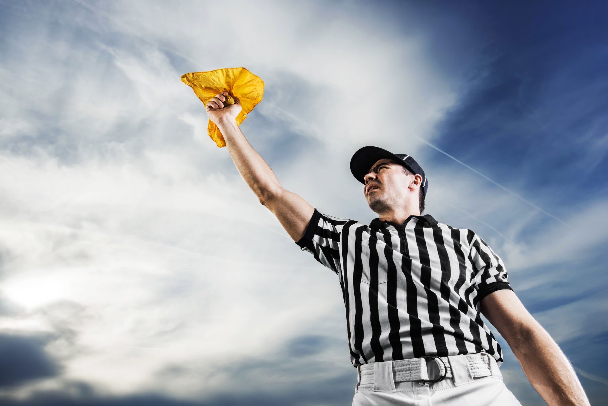 Penalty Flag Thrown: Former Florida Gators Sues to Void Controversial NIL Contract