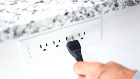 Federal Circuit Pulls the Plug on Injunction Over Claim Construction Error